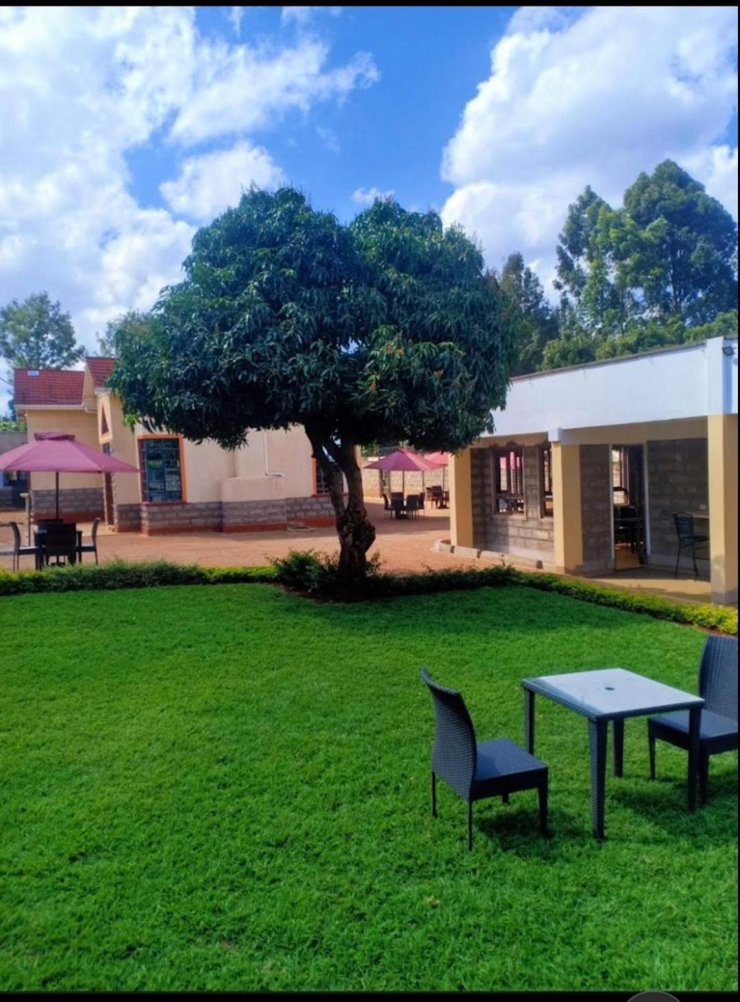 The Peak Meadows Hotel Nyeri Luaran gambar